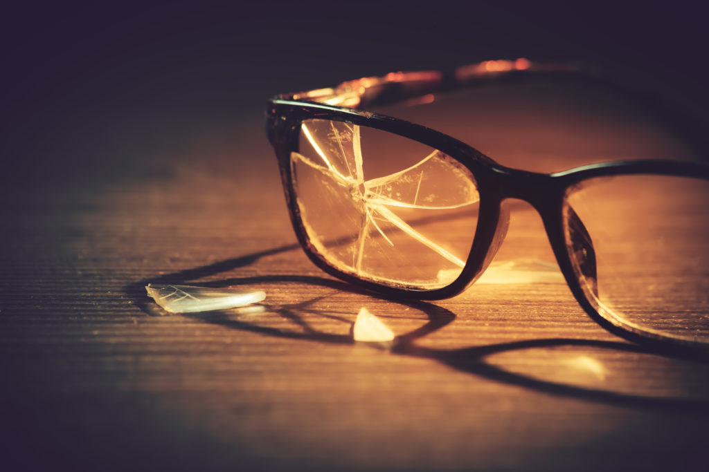 Muss das Jobcenter die Kosten für die Reparatur einer Brille übernehmen?